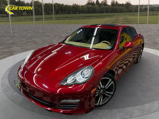 2012 Porsche Panamera 4