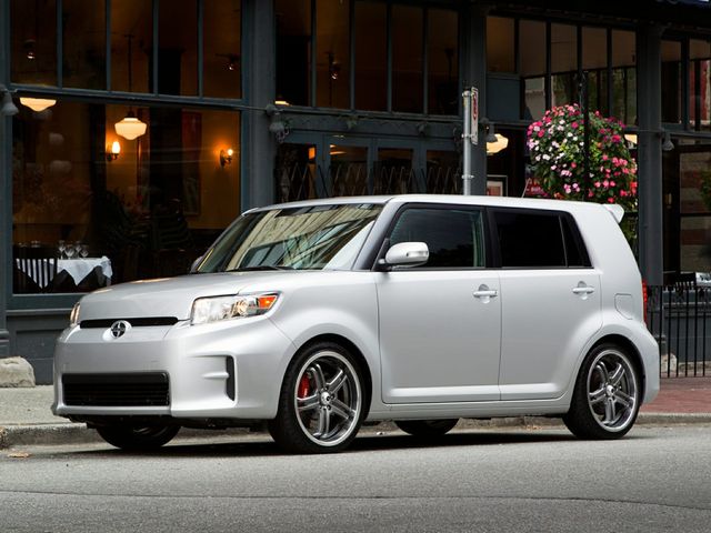 2012 Scion xB Release Series 9.0