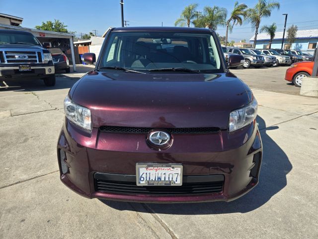 2012 Scion xB Release Series 9.0