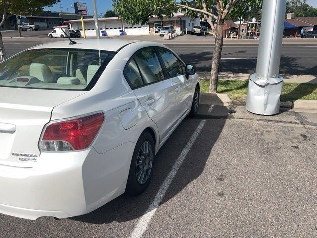 2012 Subaru Impreza 2.0i