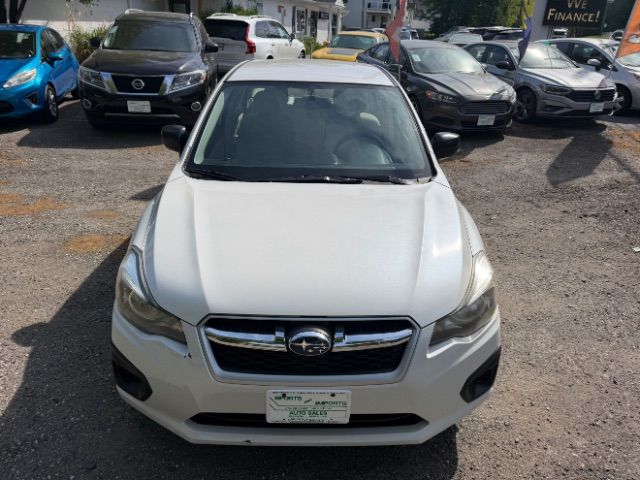 2012 Subaru Impreza 2.0i