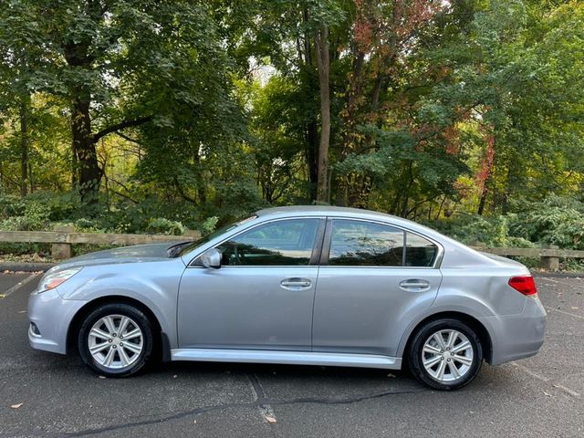 2012 Subaru Legacy 2.5i