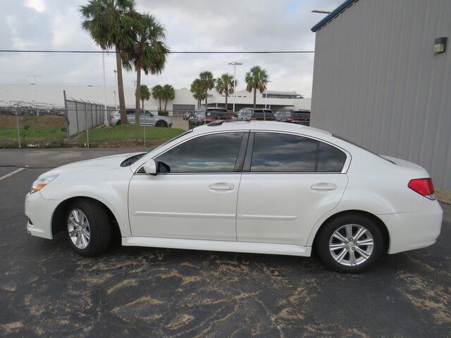 2012 Subaru Legacy 2.5i Premium