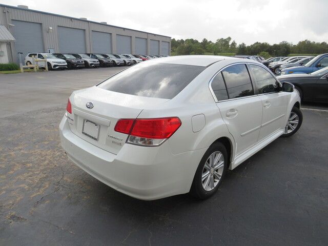 2012 Subaru Legacy 2.5i Premium