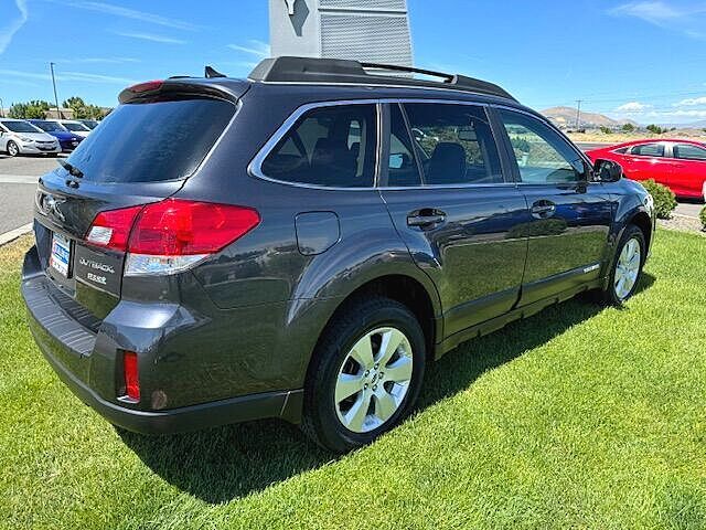 2012 Subaru Outback 2.5i Limited