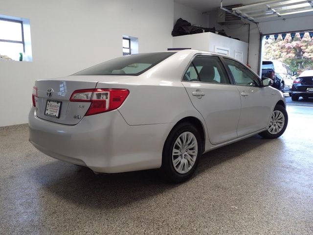 2012 Toyota Camry Hybrid LE