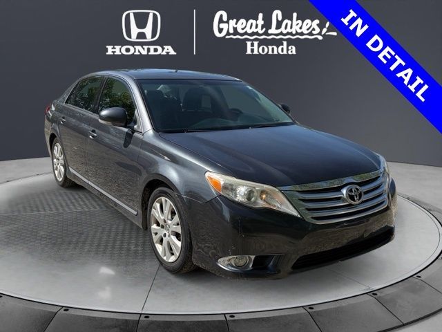 2012 Toyota Avalon Base