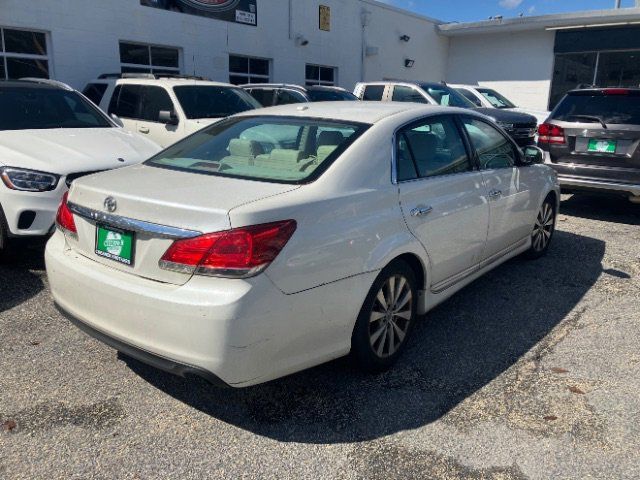 2012 Toyota Avalon Limited