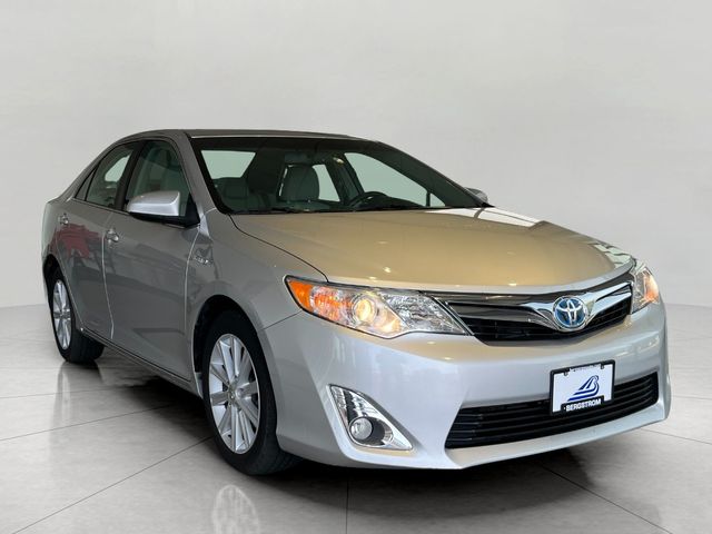 2012 Toyota Camry Hybrid XLE