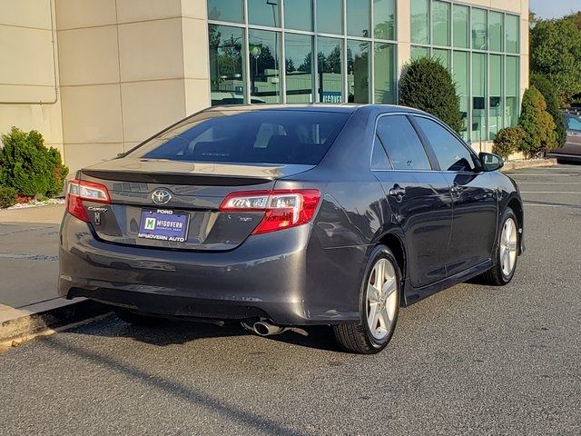 2012 Toyota Camry SE