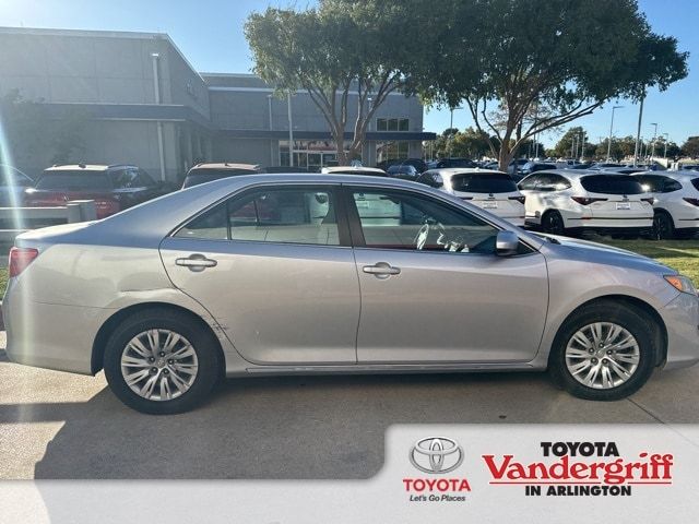 2012 Toyota Camry LE