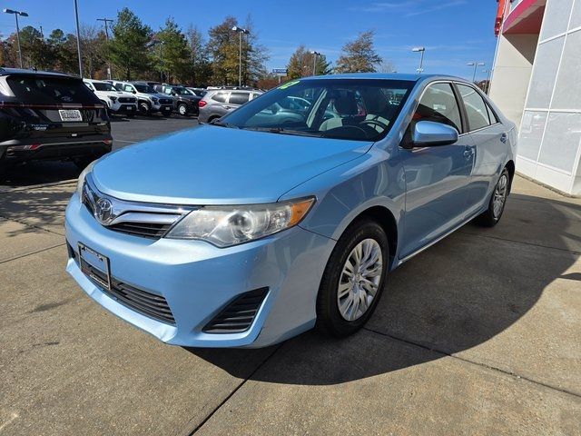 2012 Toyota Camry LE