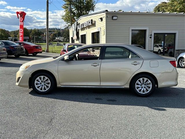 2012 Toyota Camry LE