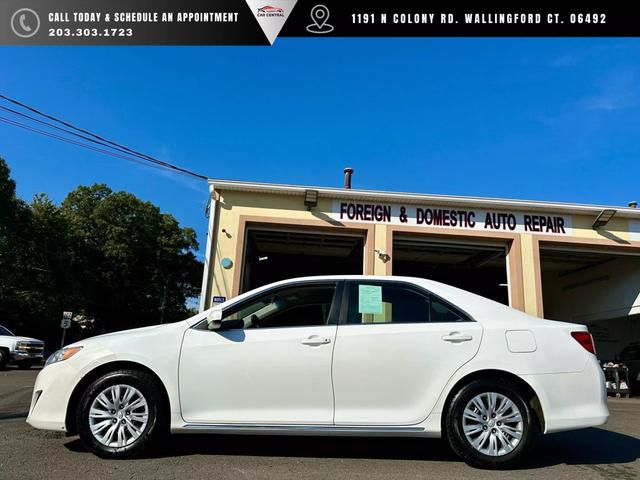 2012 Toyota Camry LE