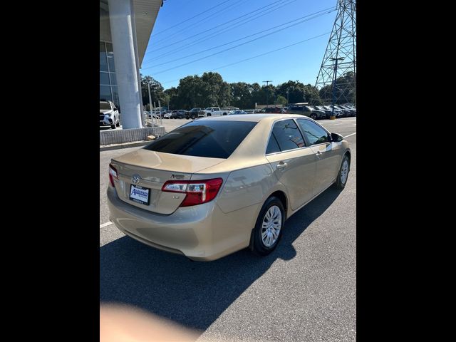 2012 Toyota Camry SE