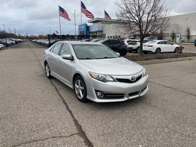 2012 Toyota Camry SE