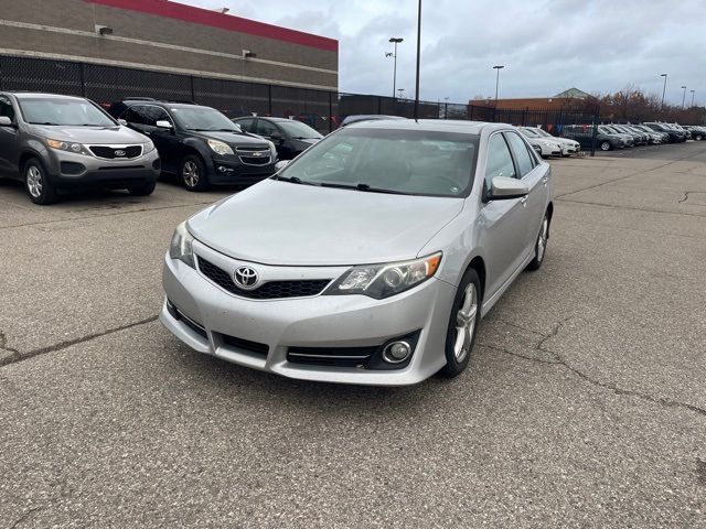 2012 Toyota Camry SE