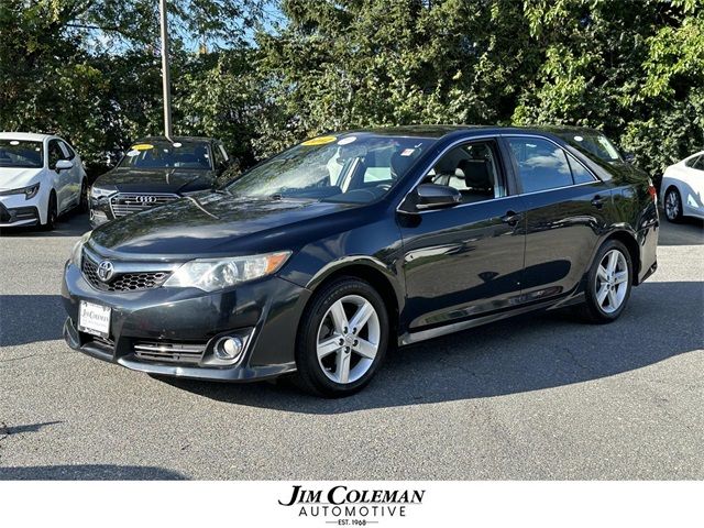 2012 Toyota Camry SE