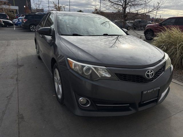 2012 Toyota Camry SE