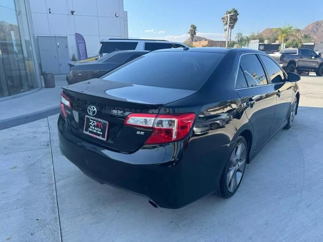 2012 Toyota Camry SE