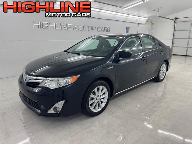 2012 Toyota Camry Hybrid XLE