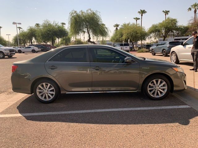 2012 Toyota Camry Hybrid XLE