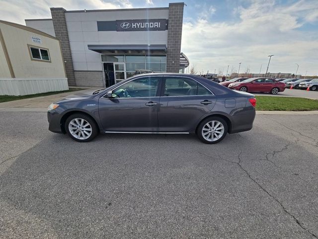 2012 Toyota Camry Hybrid XLE