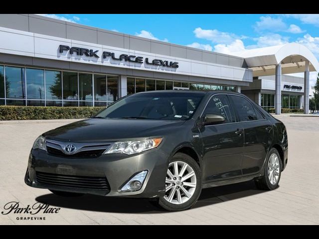 2012 Toyota Camry Hybrid XLE