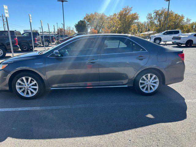 2012 Toyota Camry Hybrid XLE