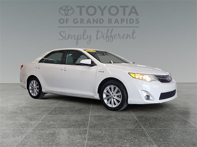 2012 Toyota Camry Hybrid XLE