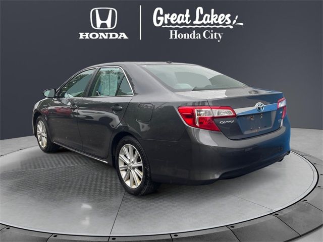 2012 Toyota Camry Hybrid XLE