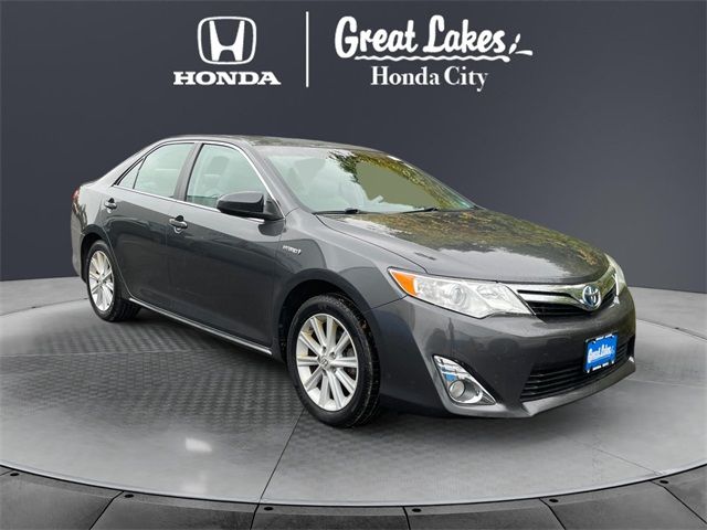 2012 Toyota Camry Hybrid XLE