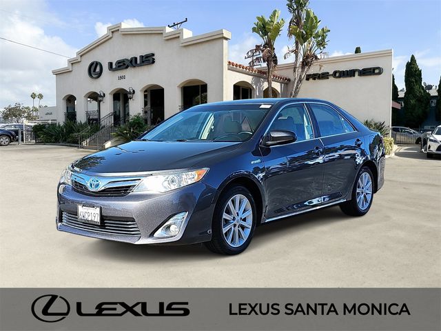 2012 Toyota Camry Hybrid XLE