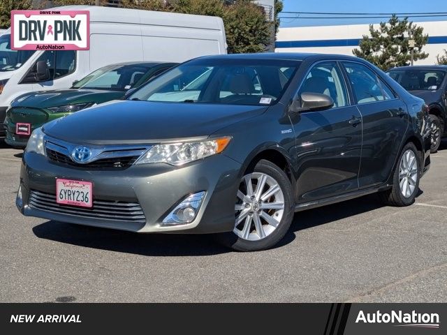 2012 Toyota Camry Hybrid XLE