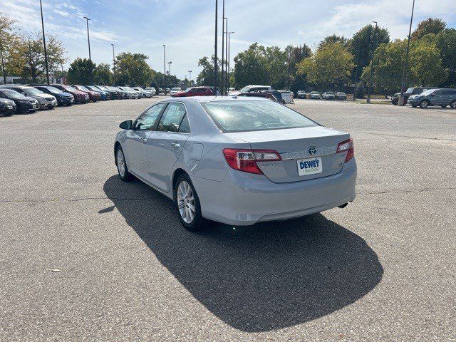 2012 Toyota Camry Hybrid XLE