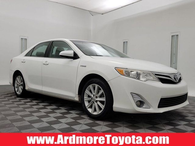 2012 Toyota Camry Hybrid XLE