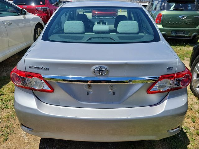 2012 Toyota Corolla LE