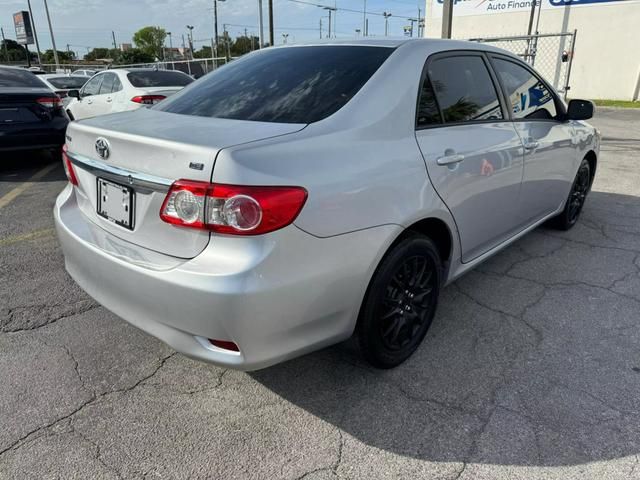 2012 Toyota Corolla LE