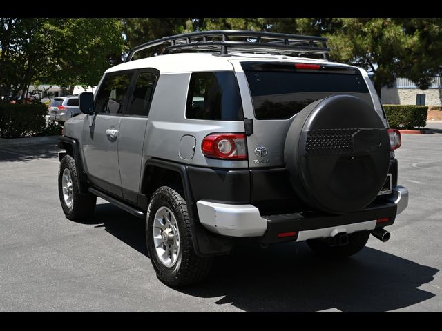 2012 Toyota FJ Cruiser Base