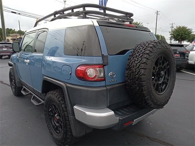 2012 Toyota FJ Cruiser Base