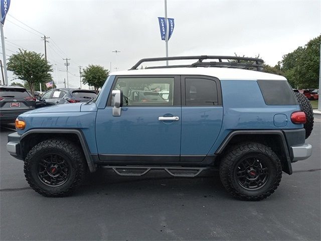 2012 Toyota FJ Cruiser Base