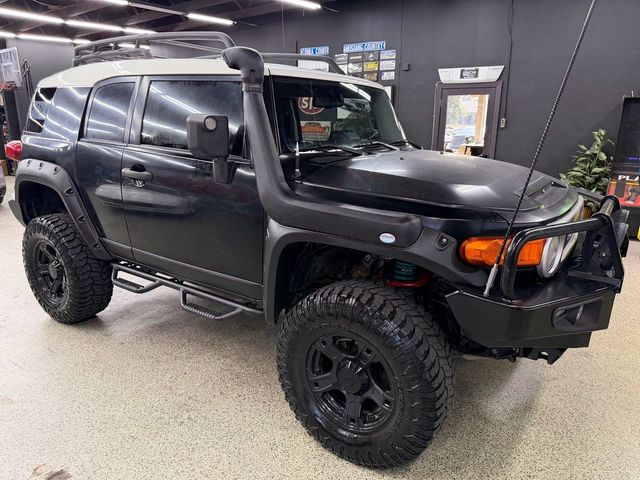 2012 Toyota FJ Cruiser Base