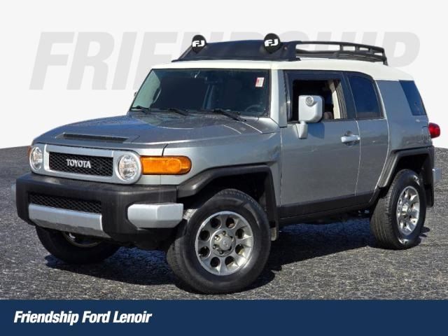 2012 Toyota FJ Cruiser Base