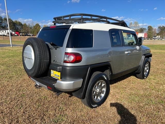 2012 Toyota FJ Cruiser Base