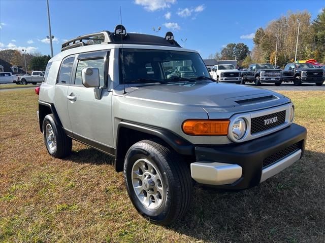 2012 Toyota FJ Cruiser Base