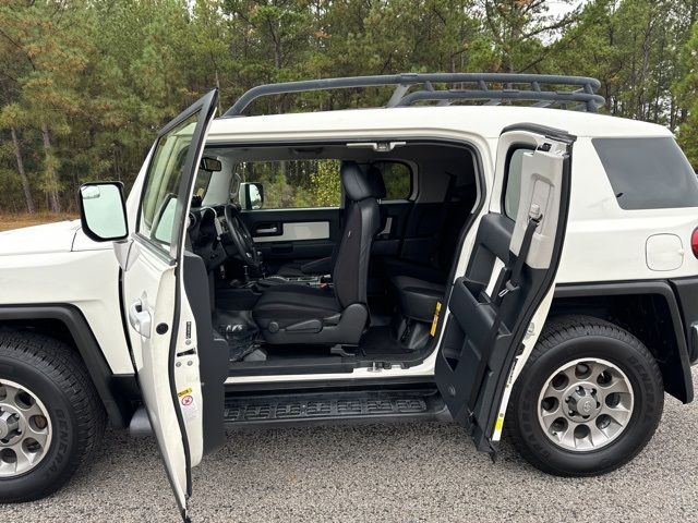 2012 Toyota FJ Cruiser Base