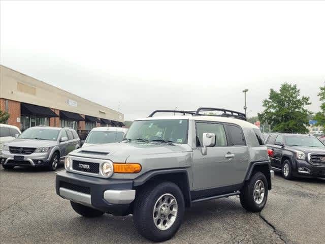 2012 Toyota FJ Cruiser Base