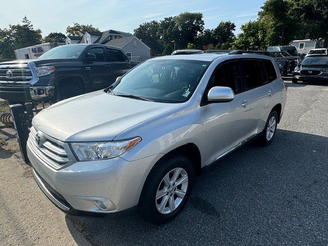 2012 Toyota Highlander SE