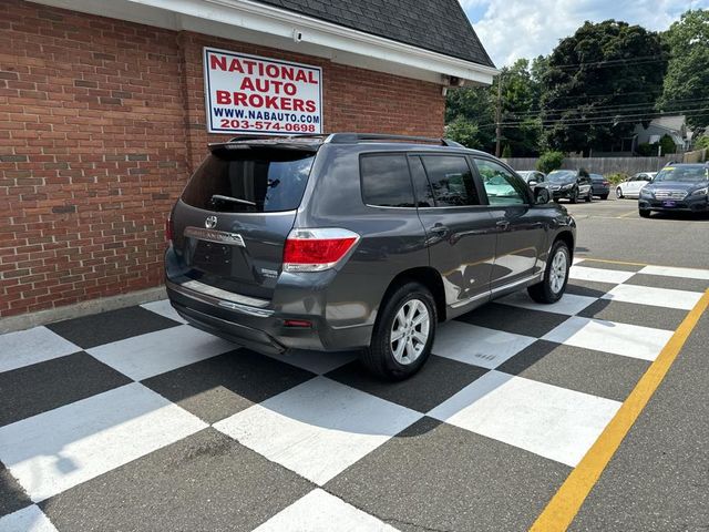 2012 Toyota Highlander SE