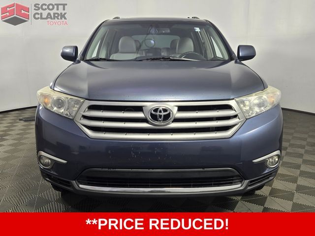 2012 Toyota Highlander SE